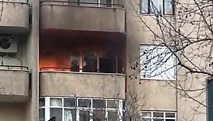 Evin Balkonunda Çıkan Yangın Korkuttu