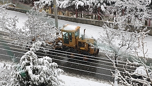 Kar Kazaları Da Beraberinde Getirdi