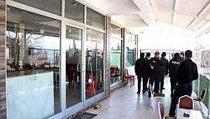 Oyun Salonuna Kurşun Yağdırdılar