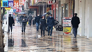 Kahramanmaraş'ta Vatandaşlar Ne Virüs Dinledi Ne Yağmur