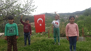 Köy Çocuklarının 23 Nisan Kutlaması