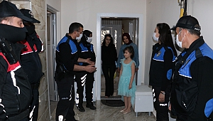 Şehit Polis Çocuklarına 23 Nisan Sürprizi