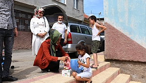 Gönüller Bir Olsun’ İsimli Yardım Grubu 50 Çocuğu Sevindirdi