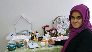 Kendi Ürettiği Ürünleriyle Aile Ekonomisine Katkı Sağlıyor