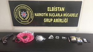 Polisten Sokak Satıcılarına Operasyon: 2 Şüpheli Tutuklandı