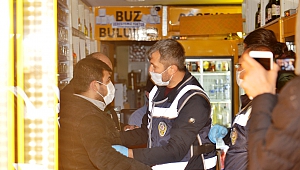 Tekel Bayine Saklandılar, Polis Çilingir İle Kapıyı Açtı