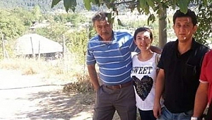 Emekli Öğretmen Evinin Balkonunda Ölü Bulundu