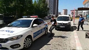 Polis Ekipleri İki Günde 35 Öğrenciyi Sınava Yetiştirdi