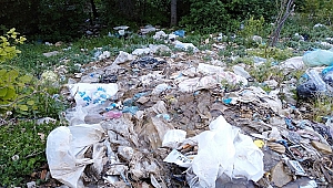Yayladaki Çeşme Çöplükten Geçilmiyor
