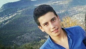 Deney Yaparken Sol Parmağını Tamamı Koptu