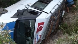 Yolcu Minibüsü Devrildi: 6 Yaralı