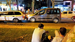 Zincirleme Trafik Kazasını Film Gibi İzlediler