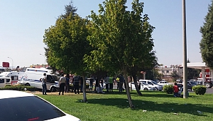 Hasta Nakil Ambulansı İle Otomobil Çarpıştı: 4 Yaralı