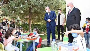 Kahramanmaraş’ta Öğrencilere Ders Zili Çaldı