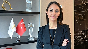 N.Sinem Öksüz Dedebayraktar Türkiye'nin En Güçlü Ceo Ve Kadınları Arasında