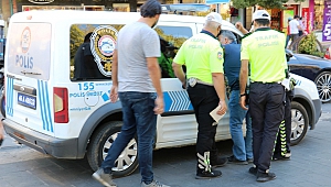 Terör Suçundan Aranan Şüpheliyi Trafik Polisleri Yakaladı