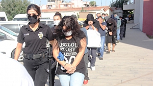 Diş Hekimi Kisvesi İle Swinger Partilerine Katılan Su Tesisatçısı, Çiftleri Dolandırmış