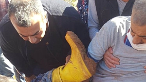 Çapa Makinesine Ayağını Kaptırdı