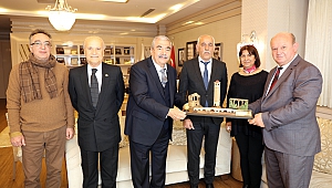 Abdulkadir Konukoğlu’na Onur Ödülü