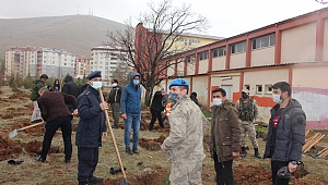 Afşin’de Komandolar Fidan Dikti