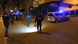Boşandığı Eşinin Babasını Vurdu