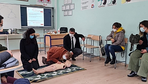 Öğretmen ve İdarecilere İlk Yardım Eğitimi