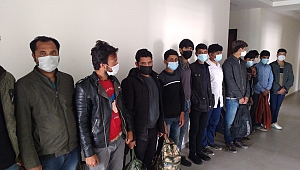 Kahramanmaraş'ta 13 Kaçak Göçmen Yakalandı