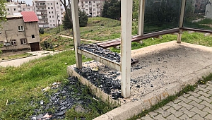 Kahramanmaraş’ta Otobüs Duraklarına Zarar Veren 3 Kişi Yakalandı