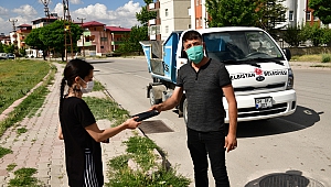 Bulduğu Para Dolu Cüzdanı Hiç Düşünmeden Sahibine Teslim Etti