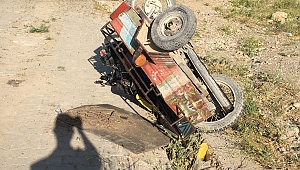 Ehliyetsiz Motosiklet Sürücüsü Otomobille Çarpıştı: 1 Yaralı