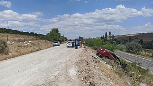 Göksun’da Otomobil Yoldan Çıktı: 3 Yaralı