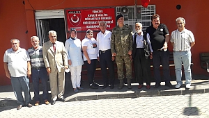 Kuvayi Milliye’den Askeri Müzeye Tüfeklerini Bağışladı
