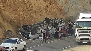 Kahramanmaraş’ta Minibüs Devrildi: 10 Yaralı