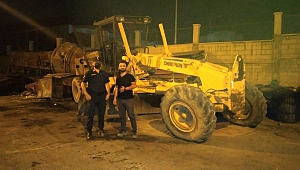 Kahramanmaraş’ta çalınan greyder hurdalıkta bulundu