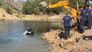Kahramanmaraş’ta Otomobil Baraj Gölüne Düştü