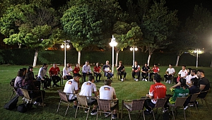 Milletvekili Güvenç, şampiyonlarla bir araya geldi