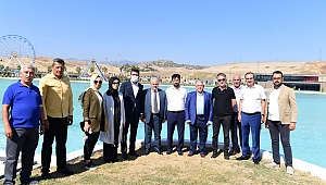 Başkan Mahçiçek, Büyükşehir Belediyesi Meclis Üyeleri’ne EXPO 2023’ü Anlattı