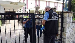 Müzede Silah Sesleri: 2 Yaralı