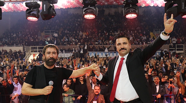 Kahramanmaraş’ta ‘Türk Gençliğine Sesleniş’ konseri