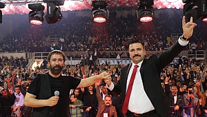 Kahramanmaraş’ta ‘Türk Gençliğine Sesleniş’ konseri