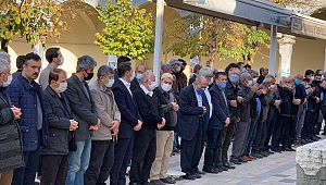 Sezai Karakoç İçin Kahramanmaraş’ta Gıyabi Cenaze Namazı Kılındı