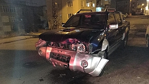 Kahramanmaraş’ta Otomobil Pikap Çarpıştı: 1 Yaralı