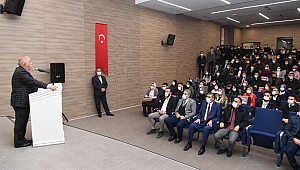 Başkan Mahçiçek, Belediye Personelinin Yeni Yılını Kutladı