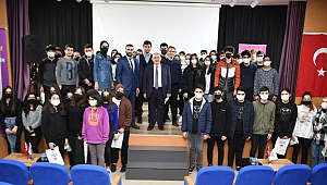 Başkan Mahçiçek, Kariyer Günleri Kapsamında Lise Öğrencileriyle Buluştu