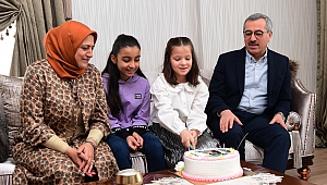 Şehitlerimizin Aileleri Başımızın Tacı