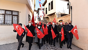 Dulkadiroğlu’nda Tarihi Bahtiyar Yürüyüşü ve Kırk Yamada Kırk Maraş Sergisi