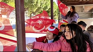 Nostaljik Otobüste Kahramanlık Türküleri