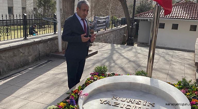 Ayhan Akyol Muhsin Yazıcıoğlu 'nu Kabri Başında Andı