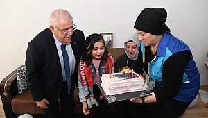 Başkan Mahçiçek’ten Cumhurbaşkanı Erdoğan hayranı minik İkra’ya doğum sürprizi
