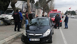 Otomobil İle Kamyonet Çarpıştı: 1 Yaralı